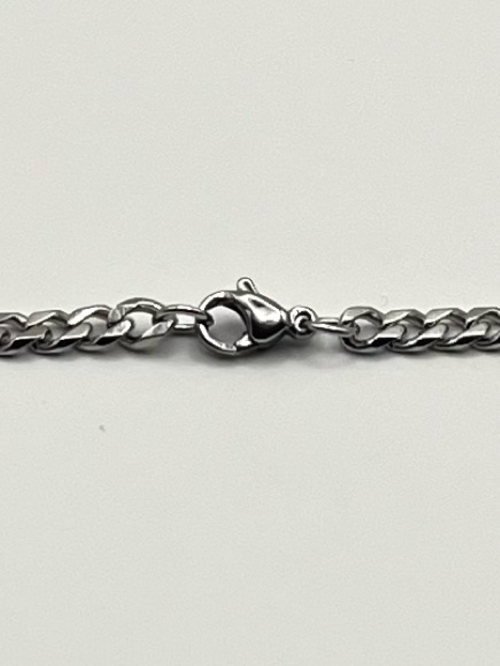 4mm Silver Miami Cuban Link Chain 22” Stainless Steel Necklace - Picture 2 of 5